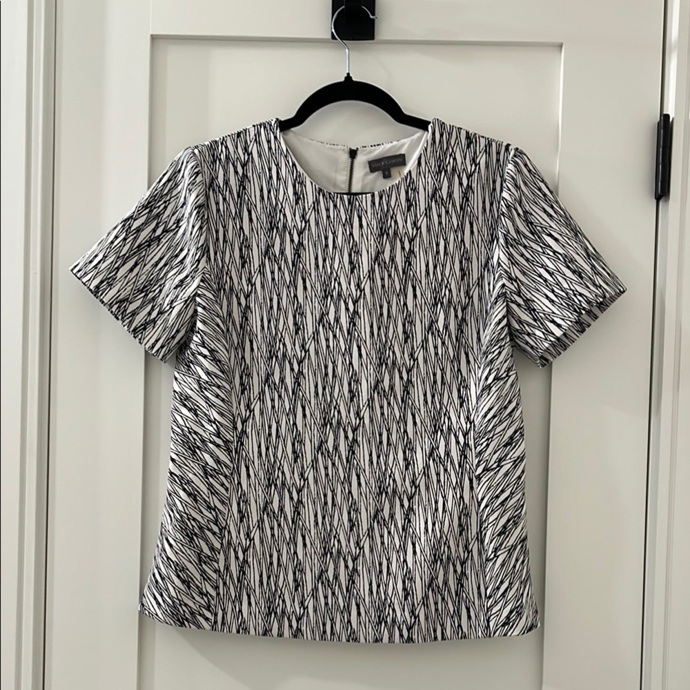 Vince Camuto Black and White Patterned Top